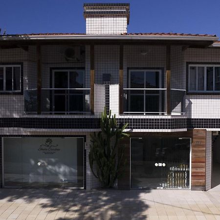 Residencial Adolfo - Mestre Naro Bombinhas Exterior foto
