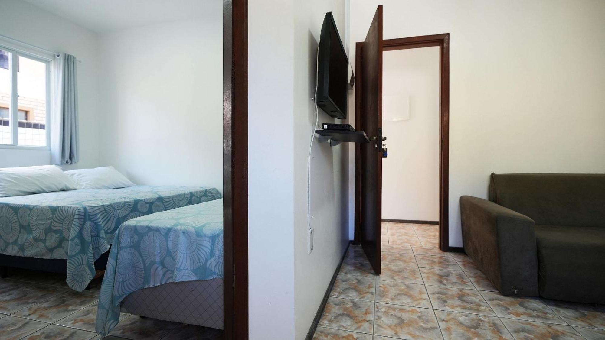 Residencial Adolfo - Mestre Naro Bombinhas Exterior foto